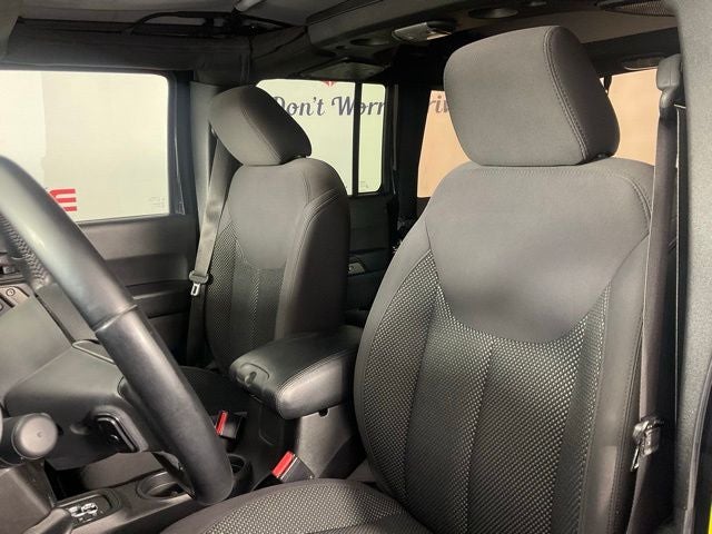 2016 Jeep Wrangler UNLIMITED BLACK BEAR EDITION***PRE AUCTION SALE***