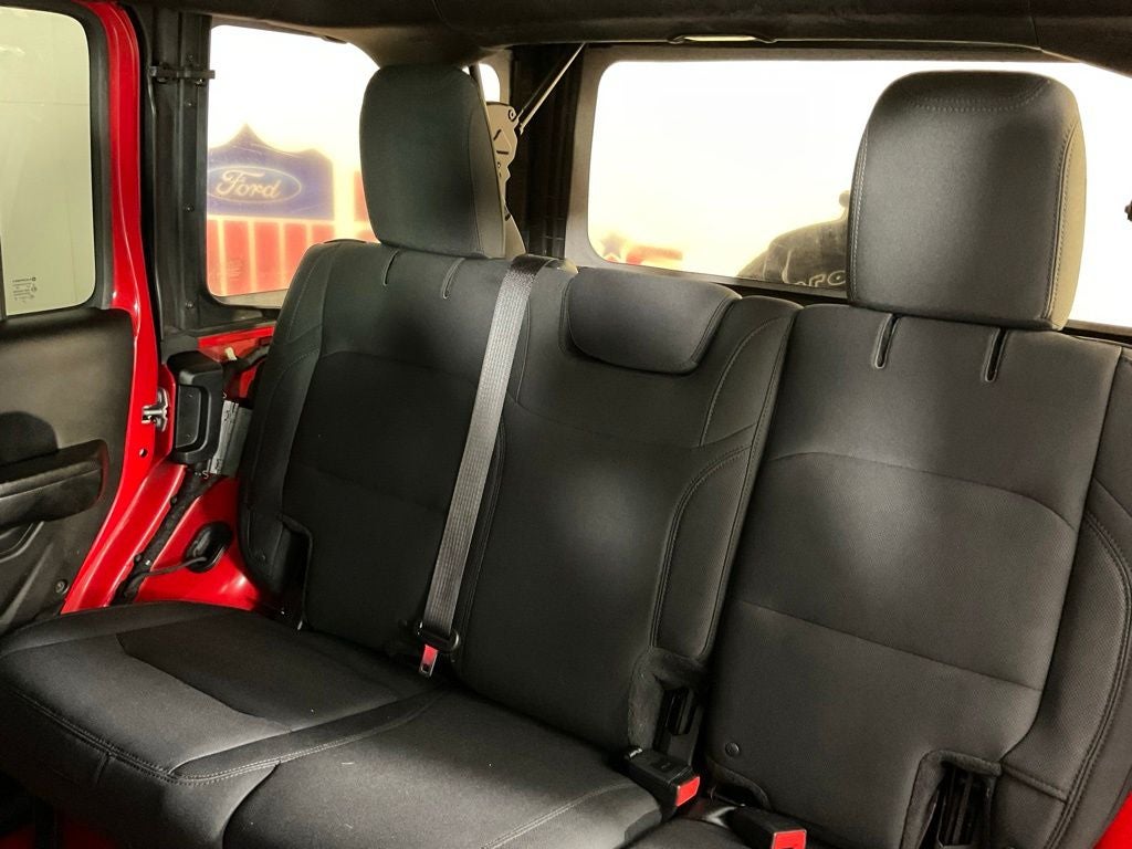 2018 Jeep Wrangler Unlimited Sport S ***BLUE CERTIFIED***