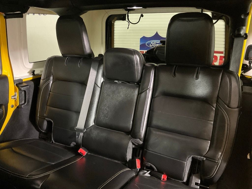 2020 Jeep Wrangler Unlimited Sahara ***BLUE CERTIFIED***