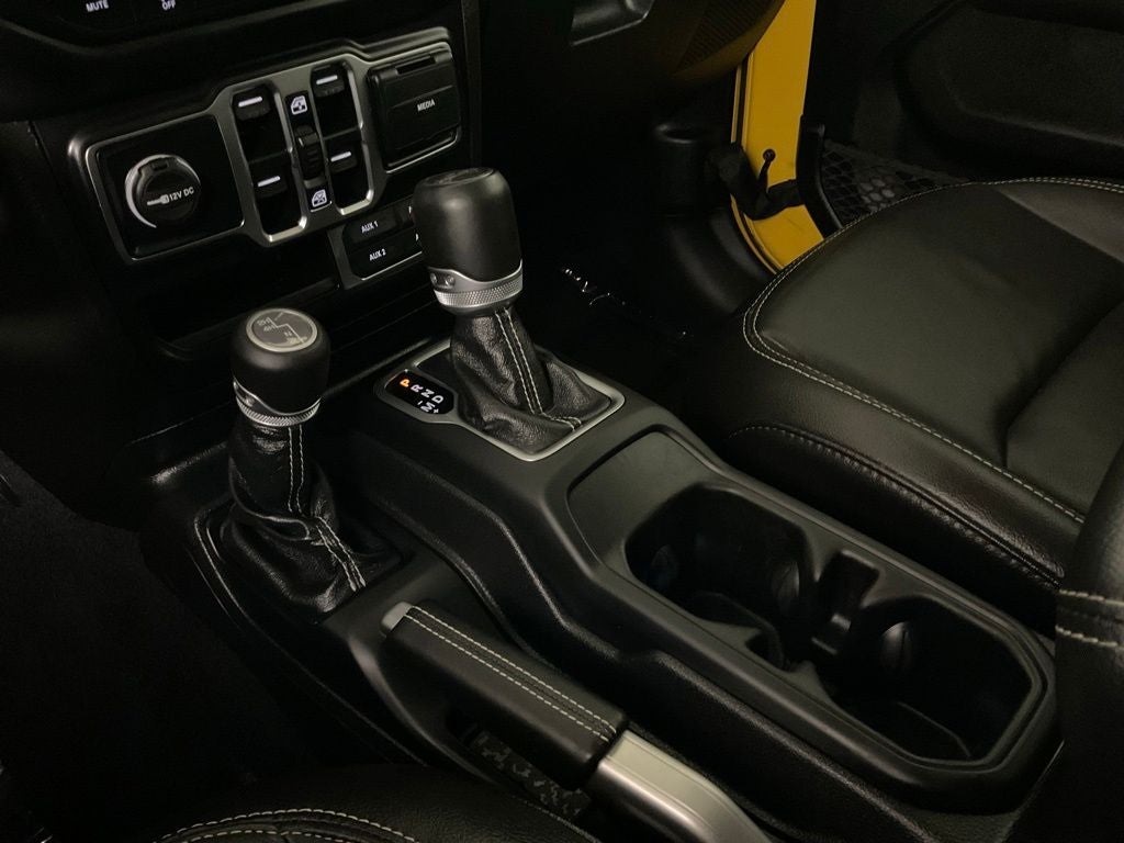 2020 Jeep Wrangler Unlimited Sahara ***BLUE CERTIFIED***