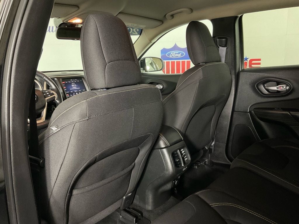 2015 Jeep Cherokee Latitude ***PRE AUCTION SALE***