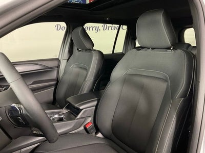 2024 Jeep Grand Cherokee Laredo ***BLUE CERTIFIED***