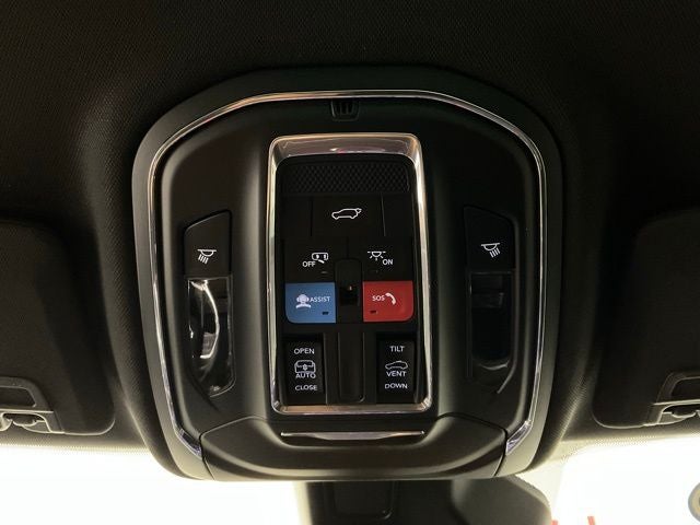 2024 Jeep Grand Cherokee Laredo ***BLUE CERTIFIED***