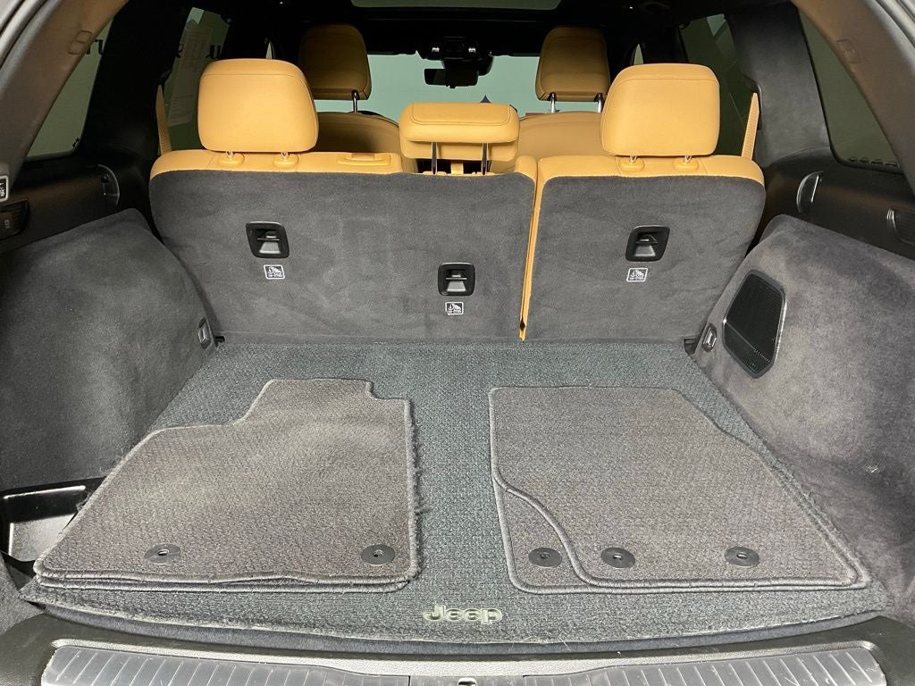 2023 Jeep Grand Cherokee Summit Reserve ***BLUE CERTIFIED***