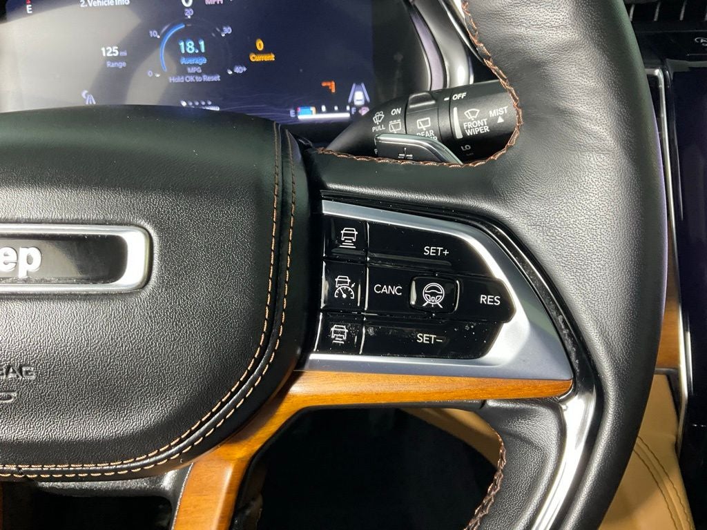 2023 Jeep Grand Cherokee Summit Reserve ***BLUE CERTIFIED***