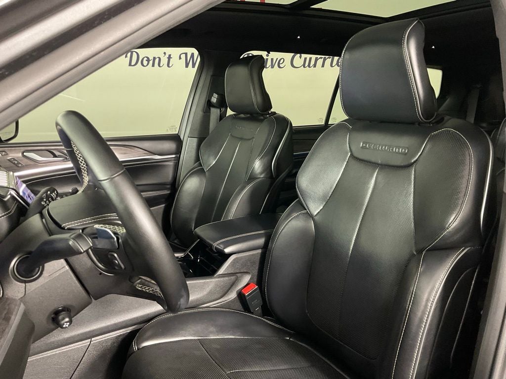 2022 Jeep Grand Cherokee L Overland ***BLUE CERTIFIED***