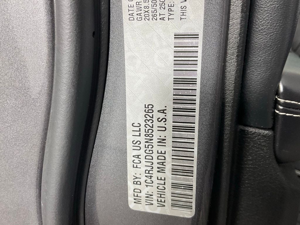 2022 Jeep Grand Cherokee L Overland ***BLUE CERTIFIED***
