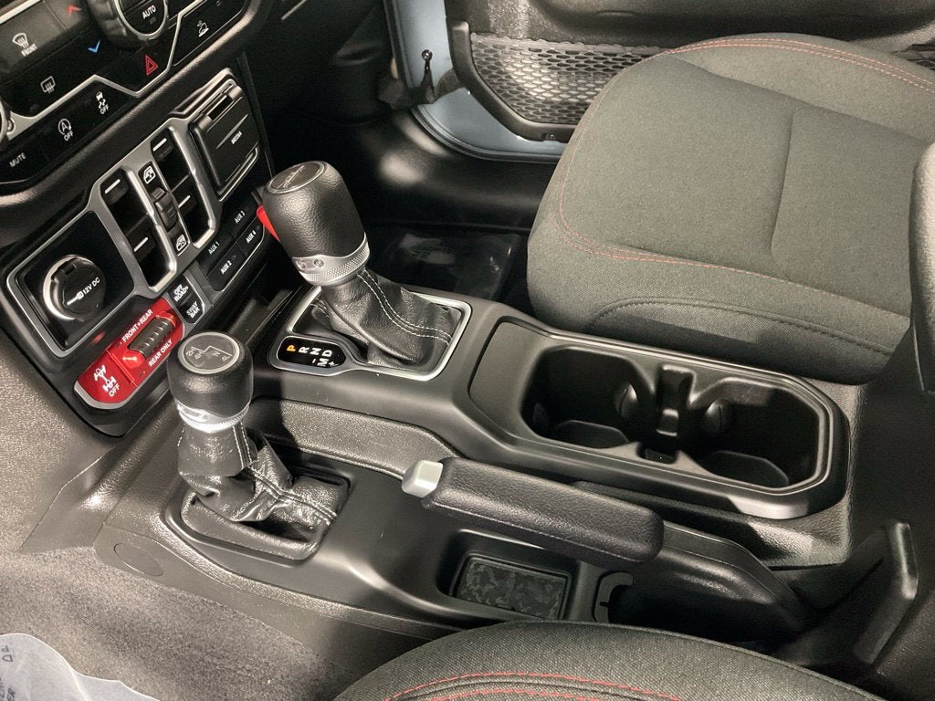 2025 Jeep Gladiator Rubicon ***BLUE CERTIFIED***