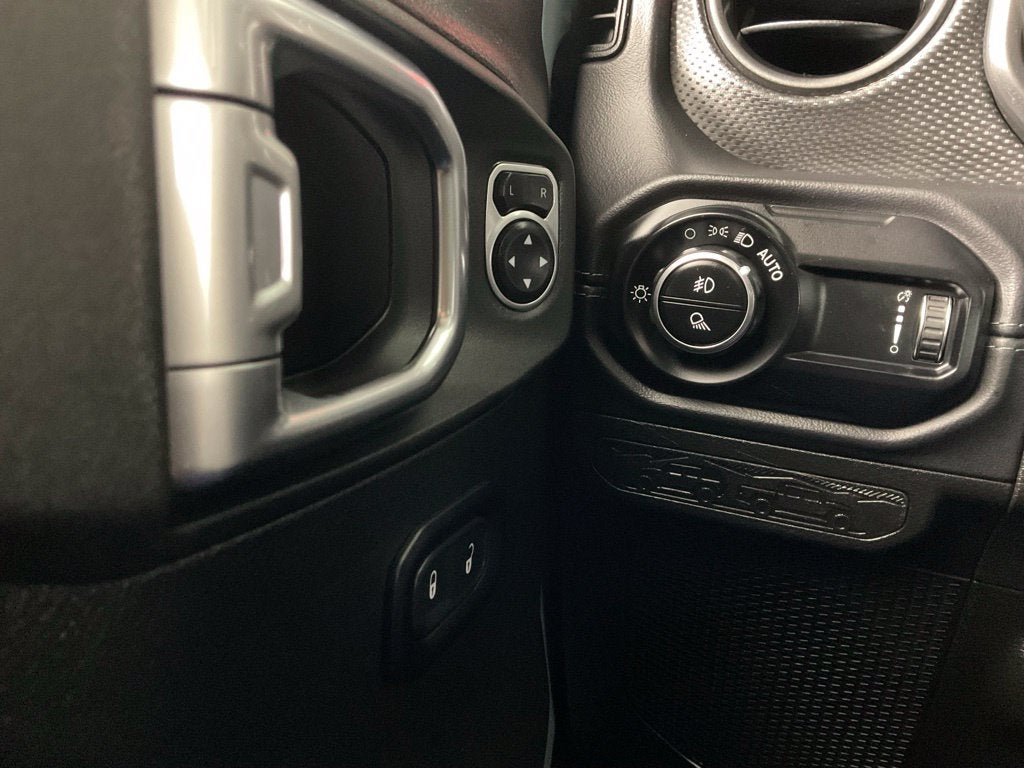 2025 Jeep Gladiator Rubicon ***BLUE CERTIFIED***