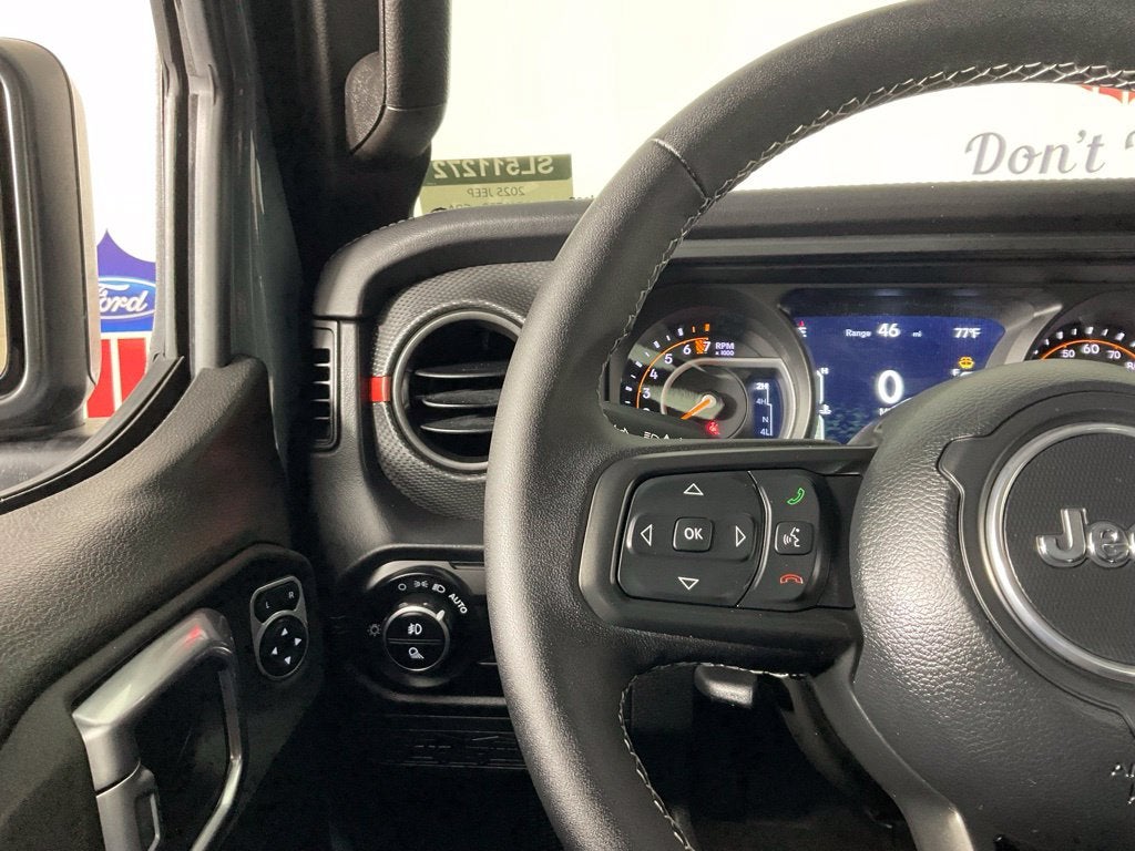 2025 Jeep Gladiator Rubicon ***BLUE CERTIFIED***