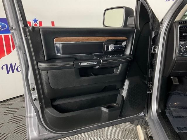 2019 RAM 1500 Classic Laramie ***PRE AUCTION SALE***