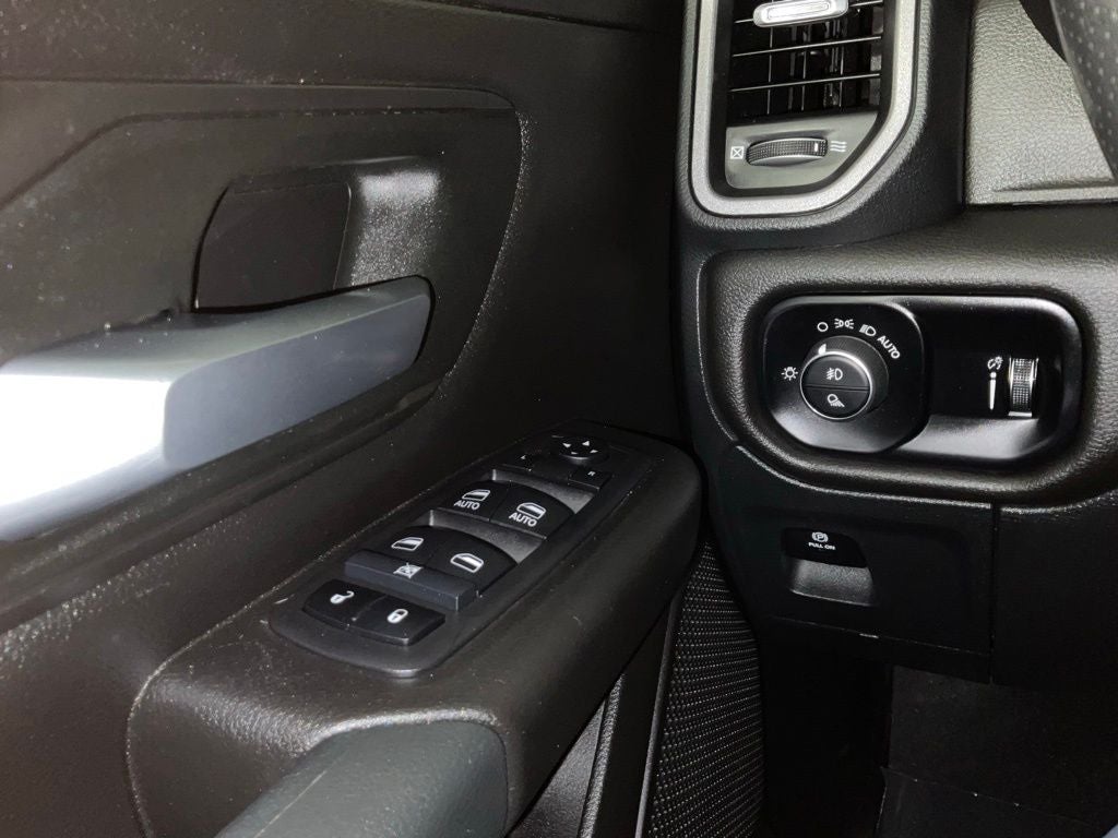 2024 RAM 1500 Tradesman ***BLUE CERTIFIED***