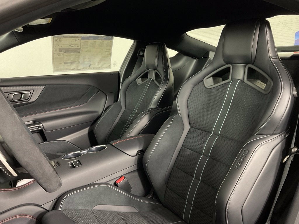 2026 Ford Mustang Dark Horse TRACK PACK CARBON