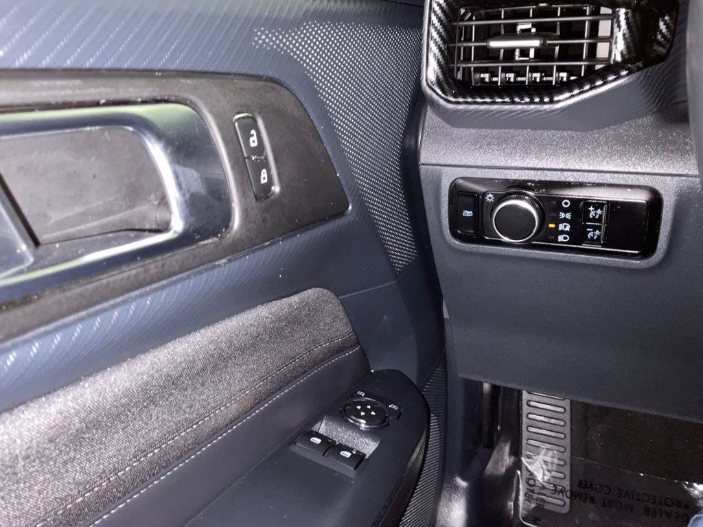2024 Ford Mustang EcoBoost ***GOLD CERTIFIED***