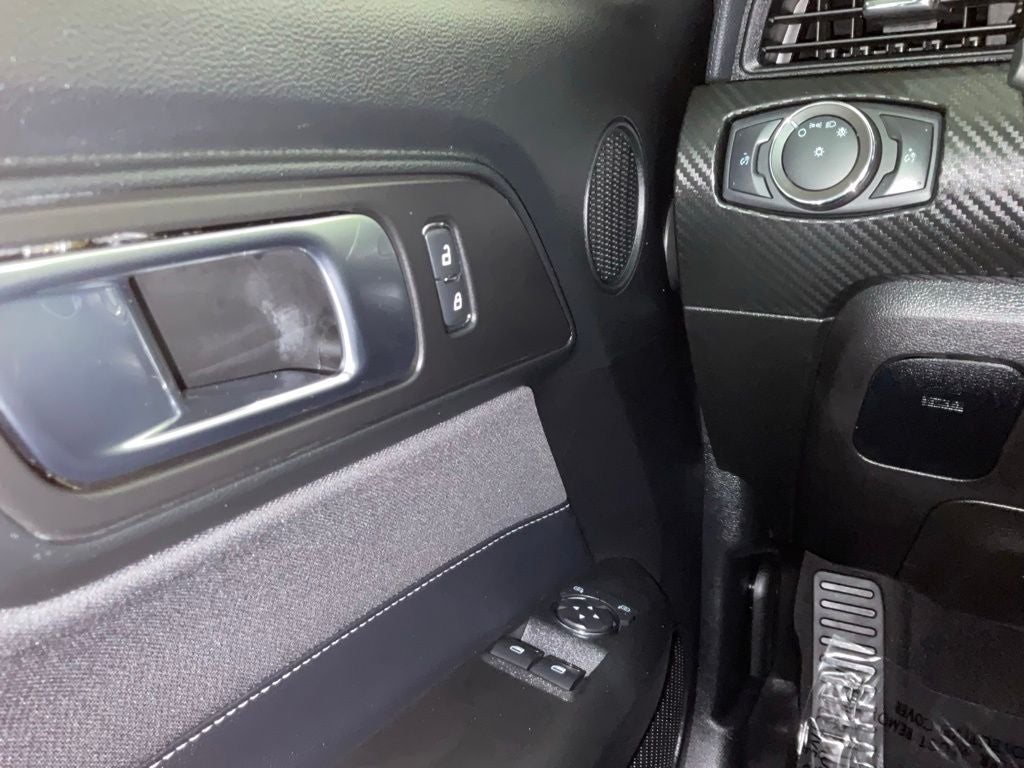 2021 Ford Mustang EcoBoost ***GOLD CERTIFIED***