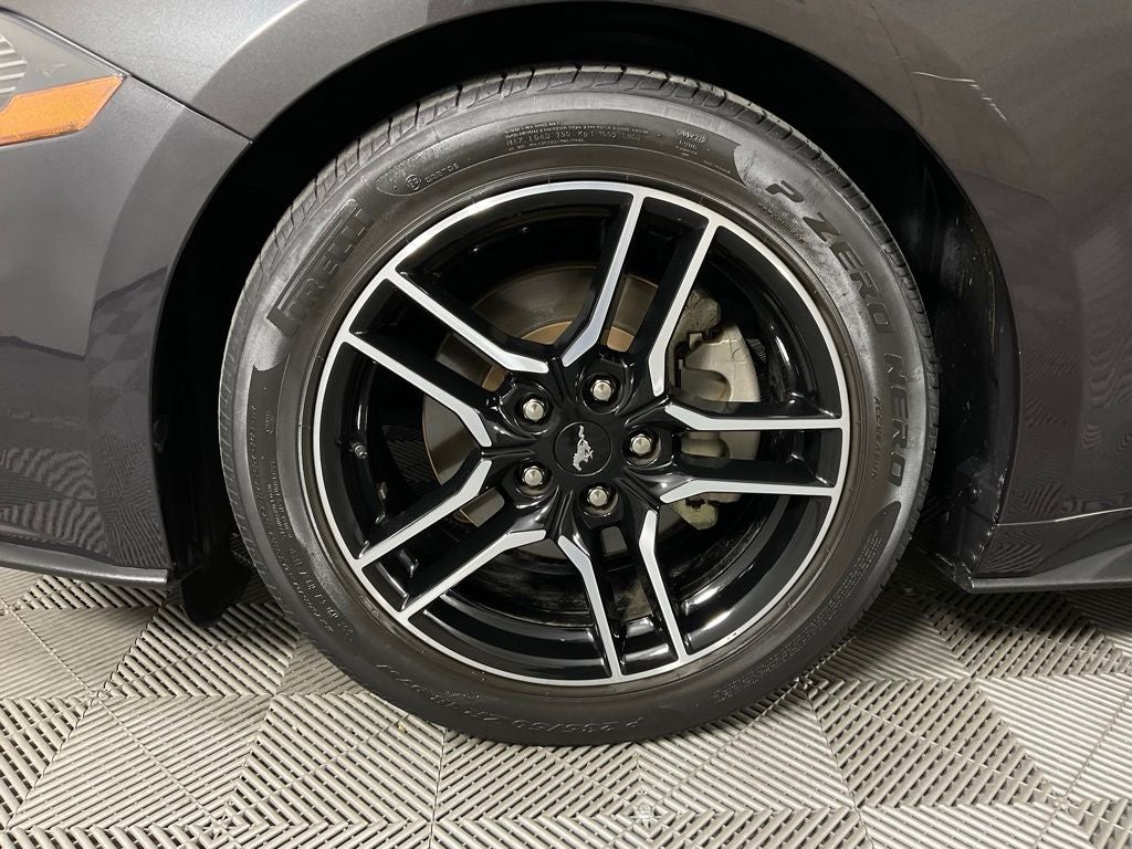 2023 Ford Mustang EcoBoost Premium ***GOLD CERTIFIED ***