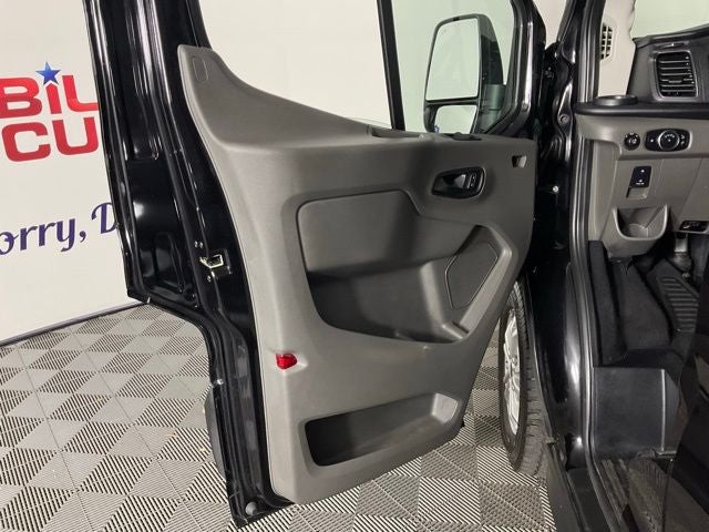 2024 Ford Transit-350 XLT 15 PASSENGER***GOLD CERTIFIED***