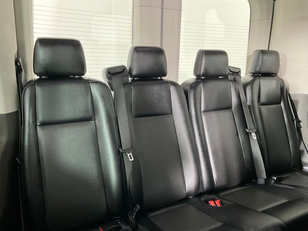 2022 Ford Transit-350 XL MR 15 PASSENGER***GOLD CERTIFIED***