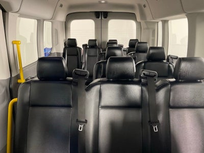 2022 Ford Transit-350 XL MR 15 PASSENGER***GOLD CERTIFIED***