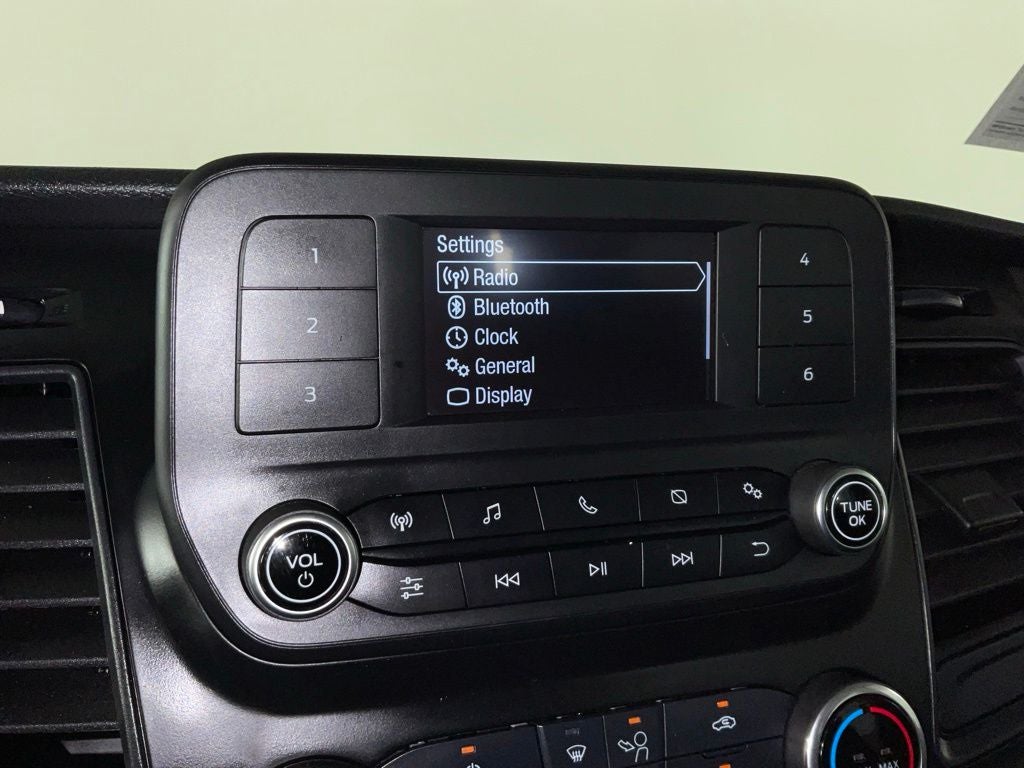 2022 Ford Transit-350 XL MR 15 PASSENGER***GOLD CERTIFIED***