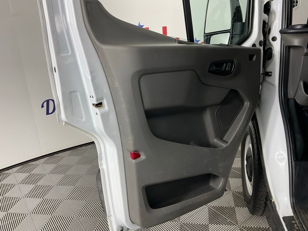 2023 Ford Transit-350 XL 15 PASSENGER ***GOLD CERTIFIED***