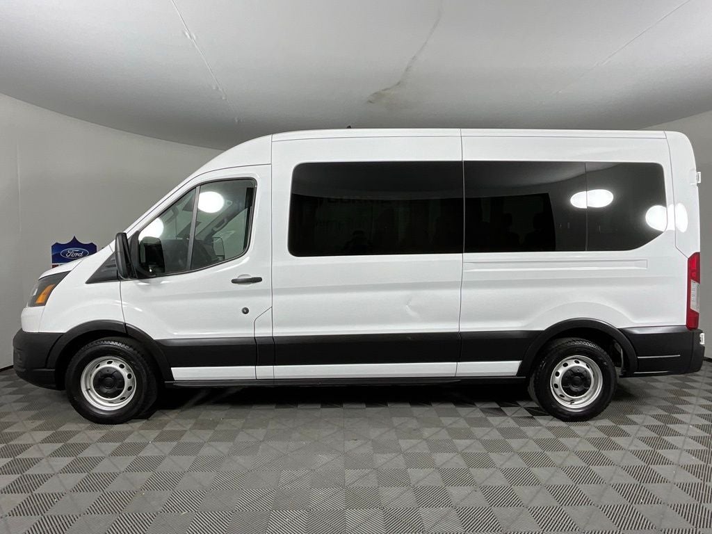 2023 Ford Transit-350 XL 15 PASSENGER ***GOLD CERTIFIED***