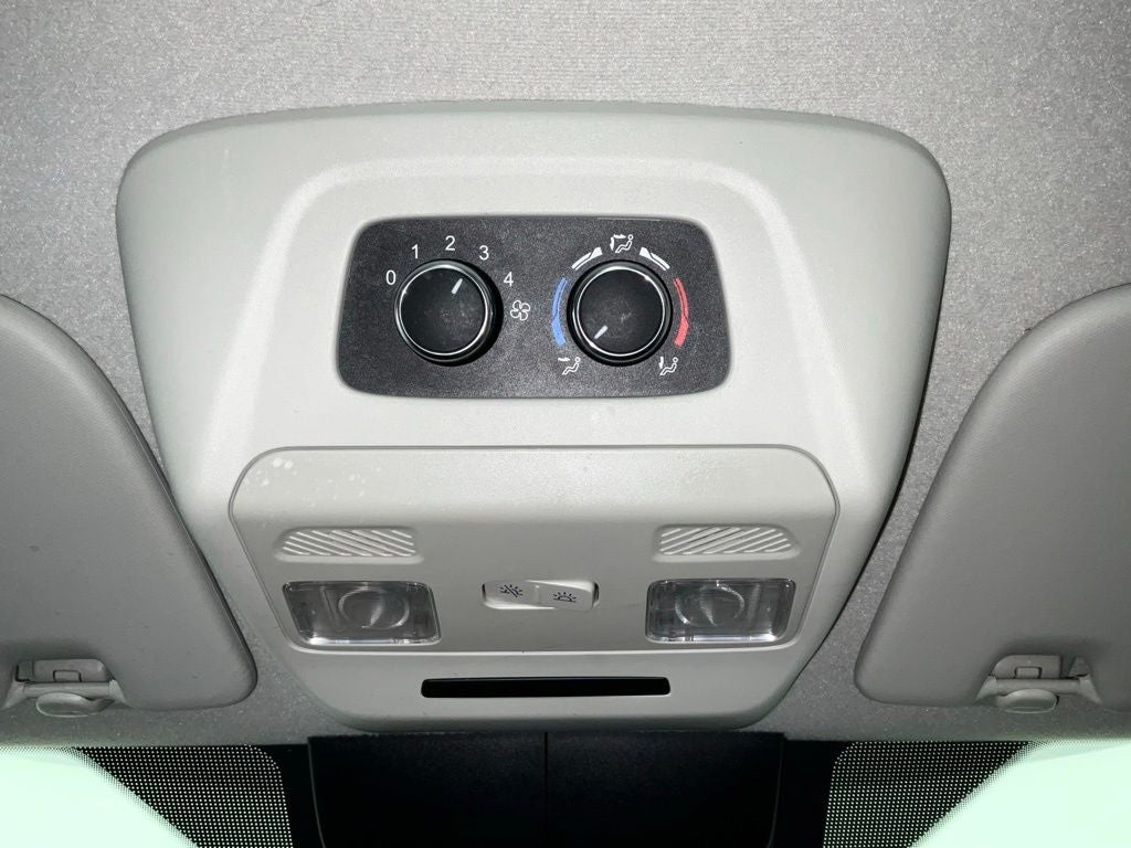 2024 Ford Transit-350 XLT 15 PASSENGER***GOLD CERTIFIED***