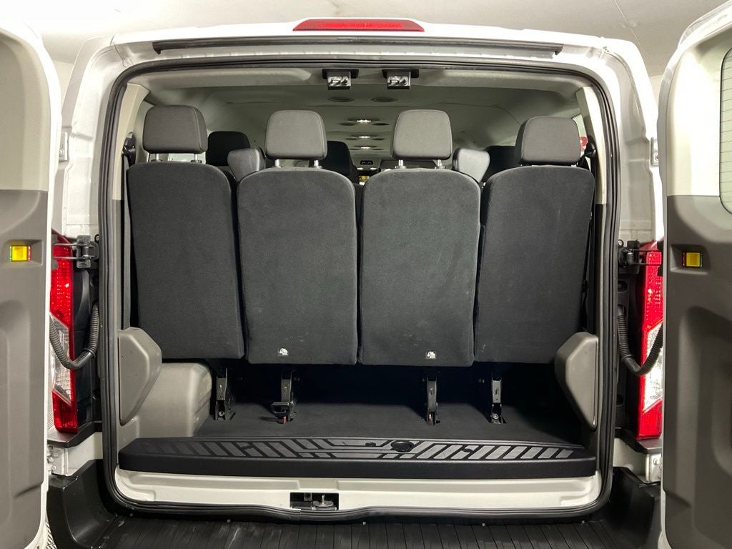 2024 Ford Transit-350 XLT 15 PASSENGER***GOLD CERTIFIED***