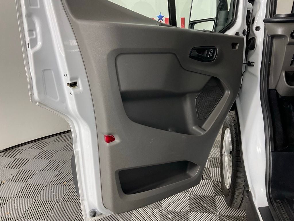 2024 Ford Transit-350 XLT 15 PASSENGER***GOLD CERTIFIED***