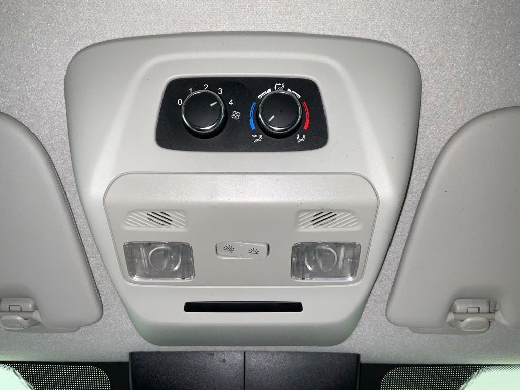 2024 Ford Transit-350 XLT 15 PASSENGER***GOLD CERTIFIED***