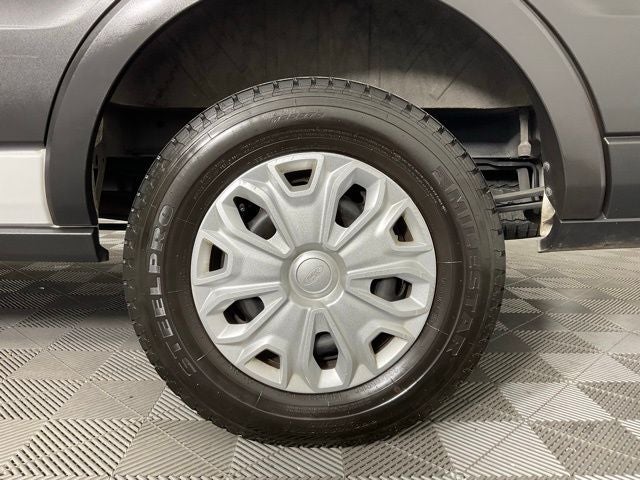 2022 Ford Transit-350 15 PASSENGER ***GOLD CERTIFIED***