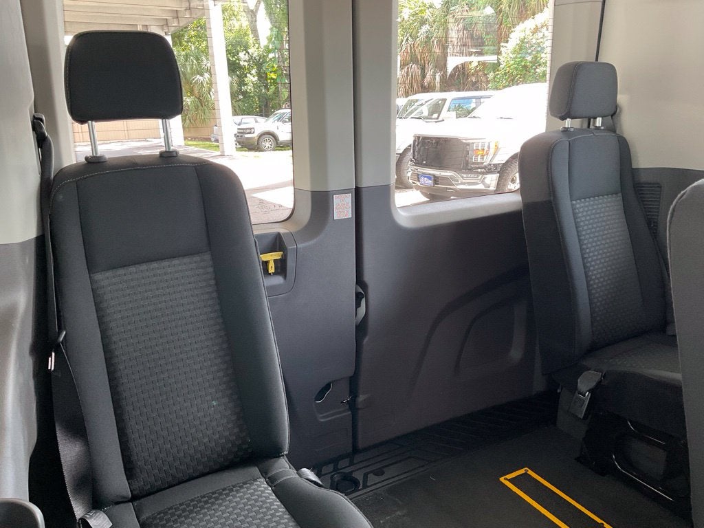 2023 Ford Transit-350 XL HIGH ROOF 15 PASSENGER***GOLD CERTIFIED***