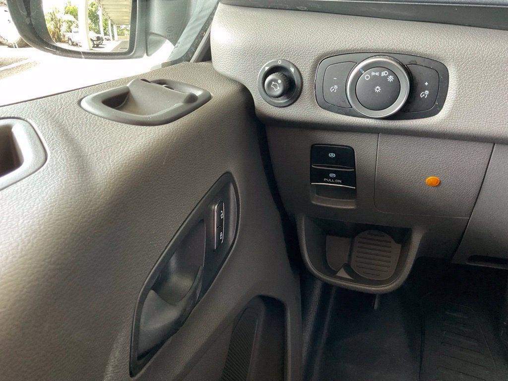 2023 Ford Transit-350 XL HIGH ROOF 15 PASSENGER***GOLD CERTIFIED***