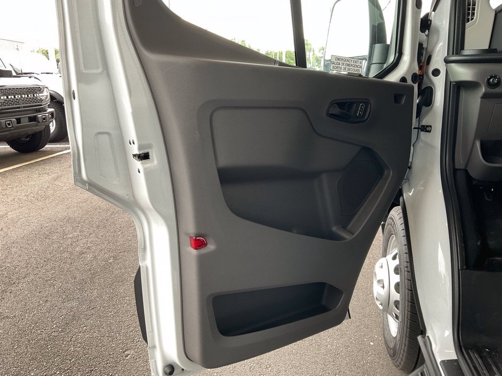 2027 Ford Transit-350 XL