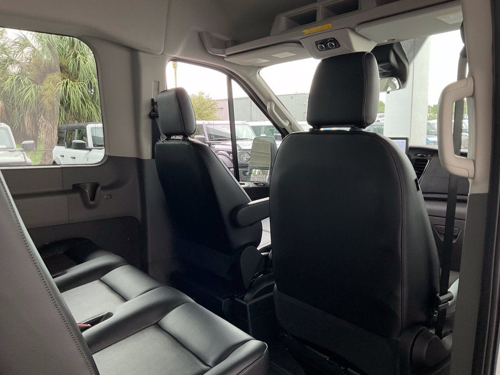 2027 Ford Transit-350 XL