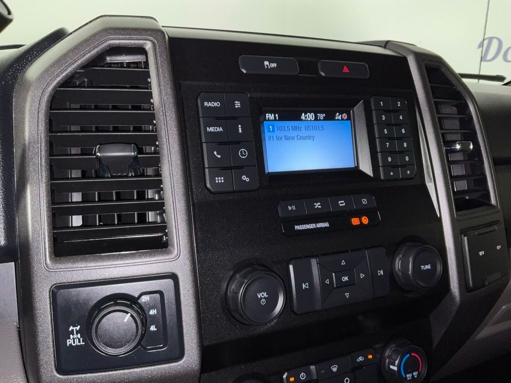2020 Ford F-250SD XL SERVICE BODY ***BLUE CERTIFIED***