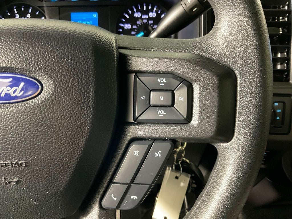 2020 Ford F-250SD XL SERVICE BODY ***BLUE CERTIFIED***
