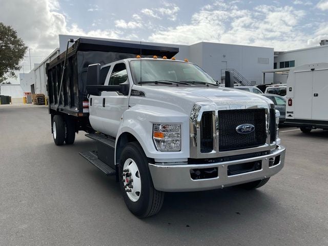 2025 Ford F-650SD Base