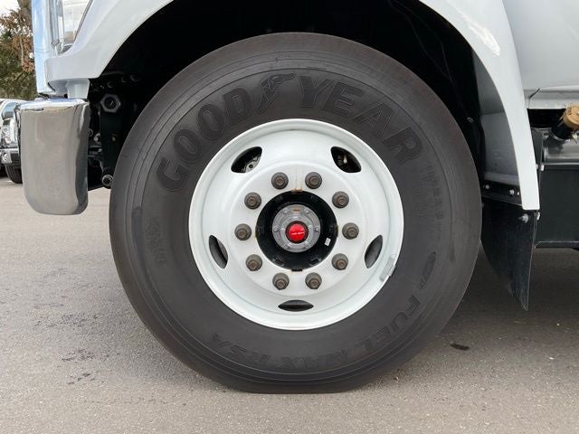 2025 Ford F-650SD Base