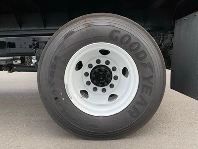 2025 Ford F-650SD Base