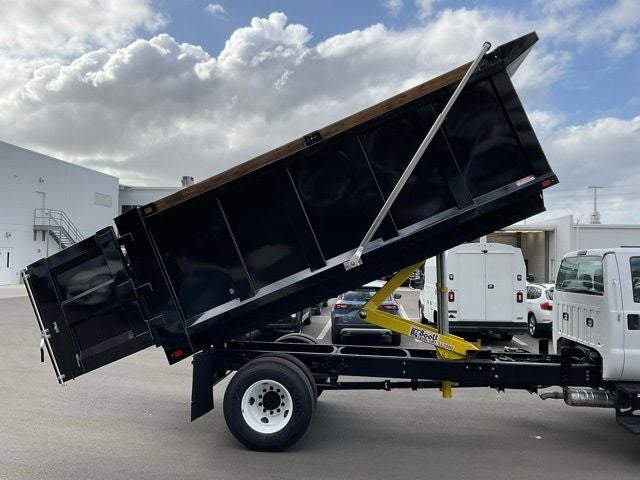 2025 Ford F-650SD Base