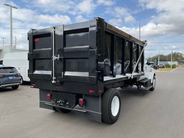 2025 Ford F-650SD Base