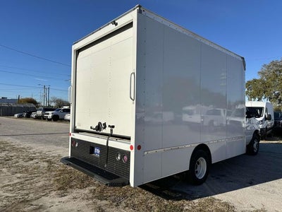 2024 Ford E-450SD Base DRW