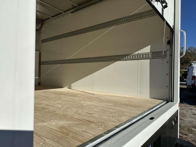 2024 Ford E-450SD Base DRW