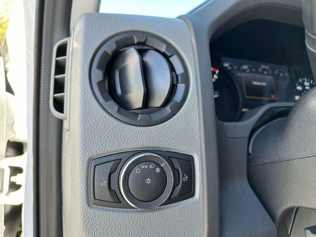 2024 Ford E-450SD Base DRW