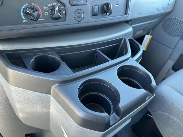 2024 Ford E-450SD Base DRW