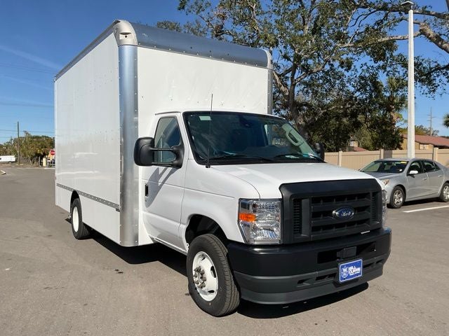 2024 Ford E-450SD Base DRW