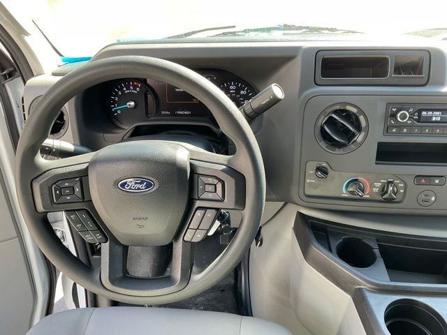2024 Ford E-450SD Base DRW