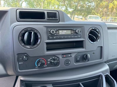 2024 Ford E-450SD Base DRW