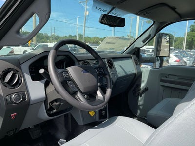 2025 Ford F-750SD Base